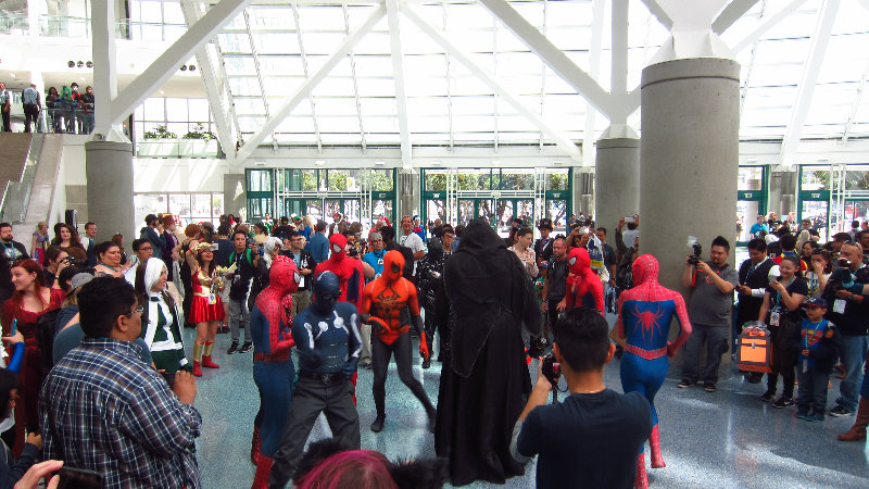 2016-WonderCon-Convention-Los-Angeles-California-020