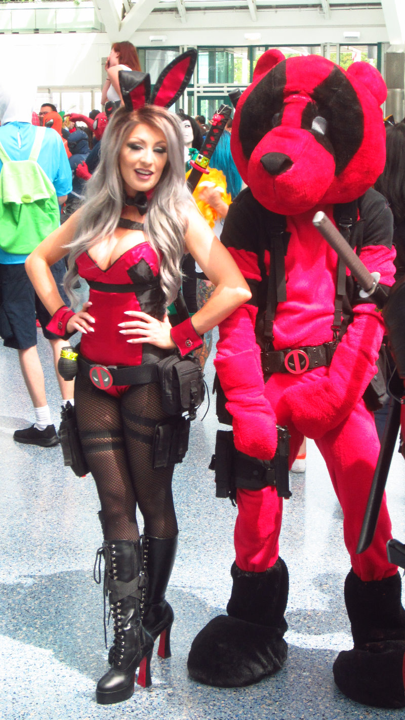 2016-WonderCon-Convention-Los-Angeles-California-028