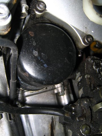 Yamaha-R6-Sportbike-Oil-Change-025